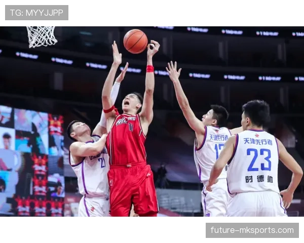 权昶勋赛场影响力持续攀升，崭露头角成篮球新传奇