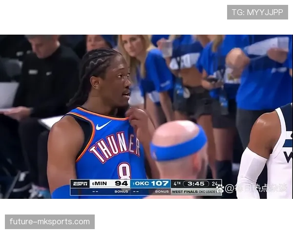 杰伦威廉姆斯无球跑位撕扯对方主防较上季更高效